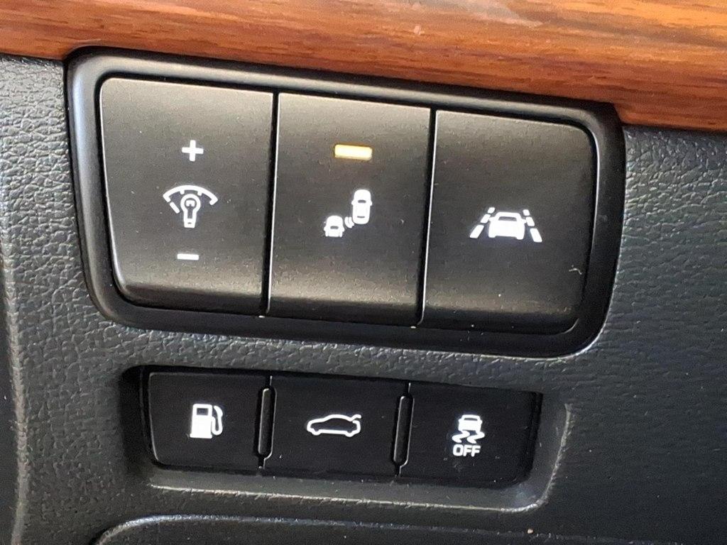 Kia Cadenza Technology Sedan 2017