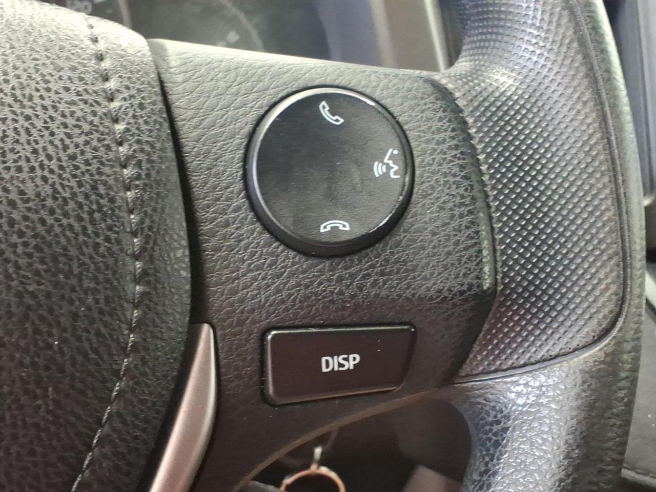 2016 Toyota RAV4 LE - Photo 12