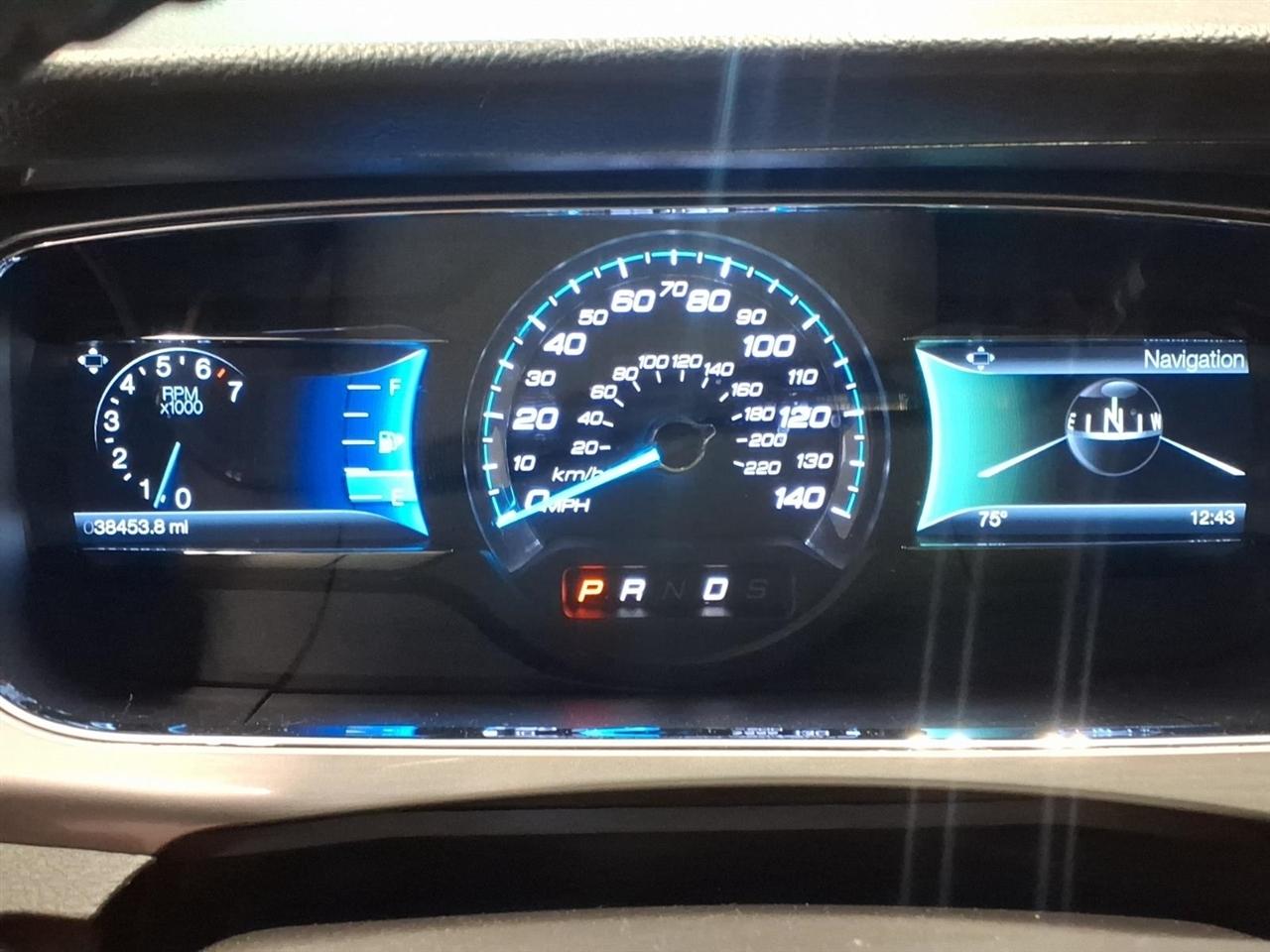 2014 Ford Taurus SEL - Photo 11
