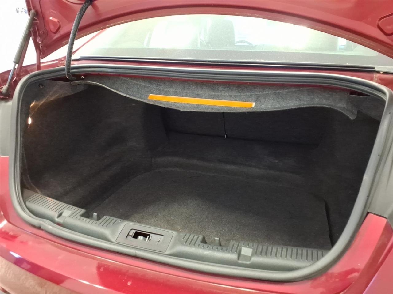 2014 Ford Taurus SEL - Photo 22