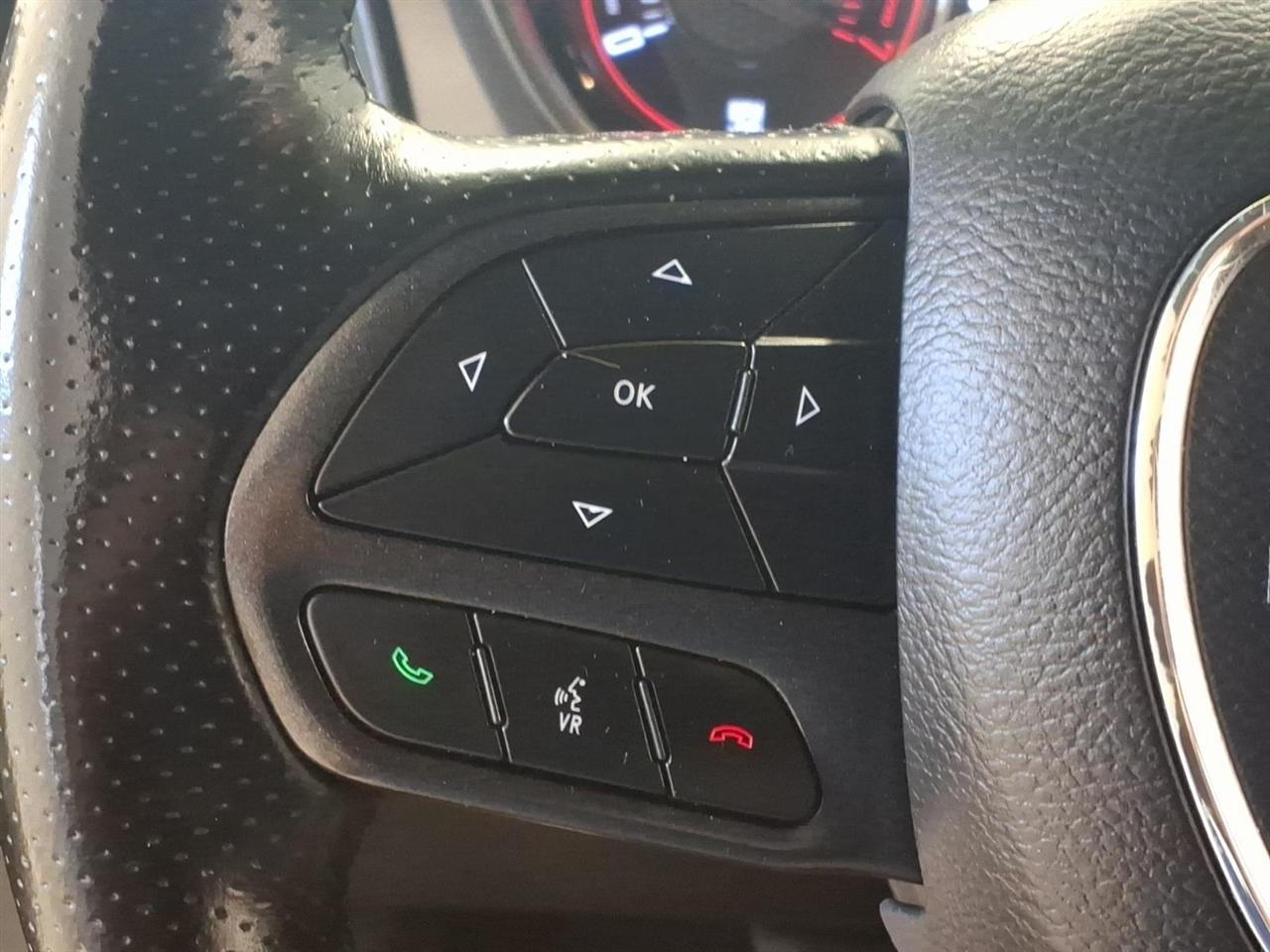 Dodge Challenger SXT RWD 2020