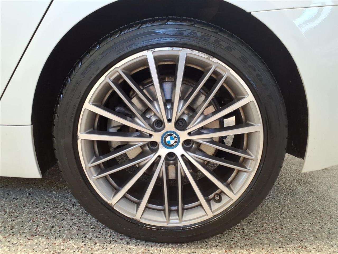 BMW 5 Series 530e xDrive iPerformance Plug-In Hybrid 2019
