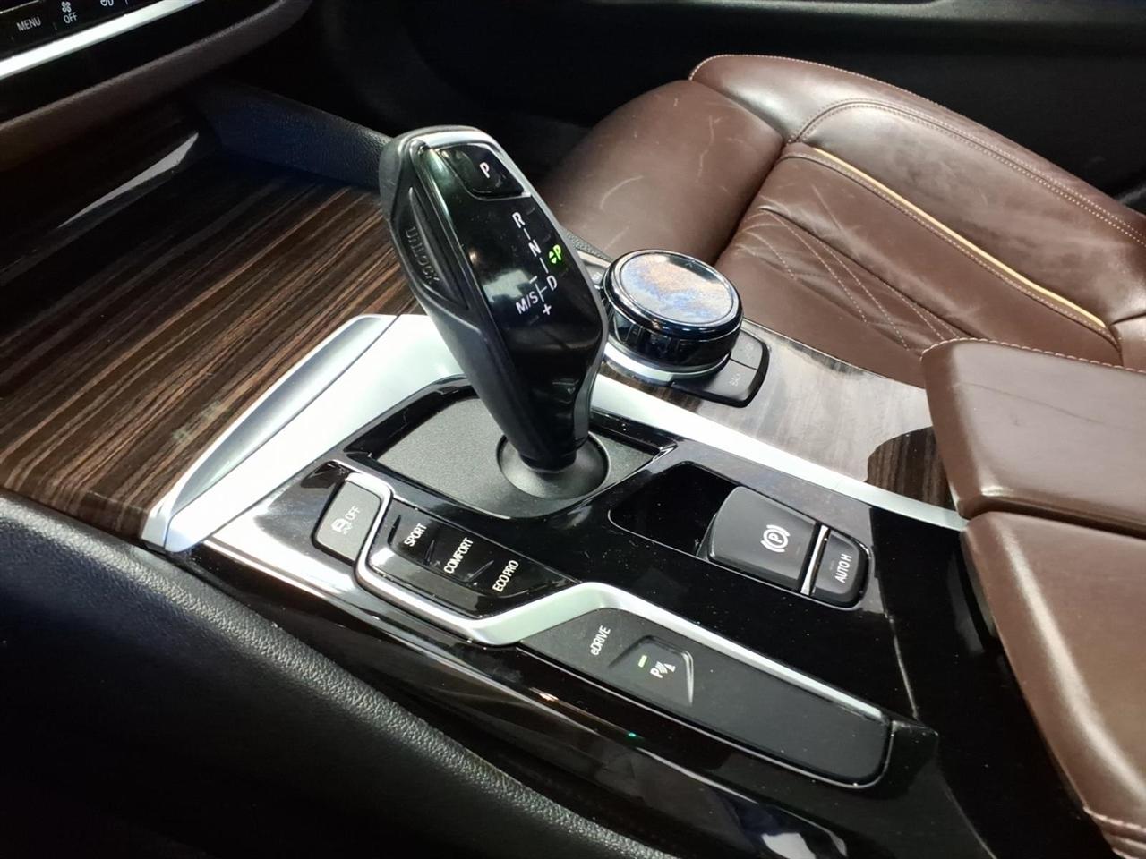 BMW 5 Series 530e xDrive iPerformance Plug-In Hybrid 2019