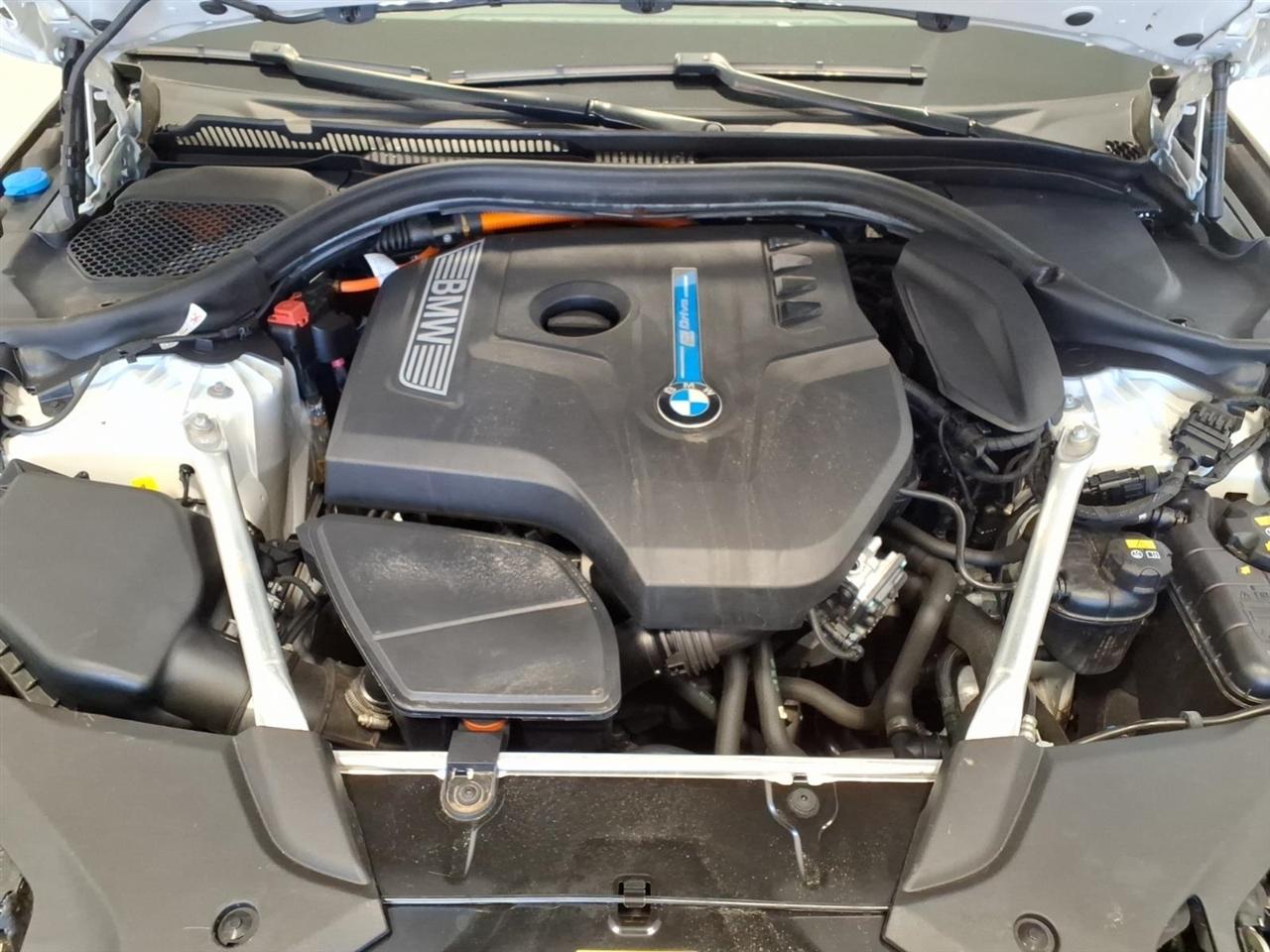 BMW 5 Series 530e xDrive iPerformance Plug-In Hybrid 2019