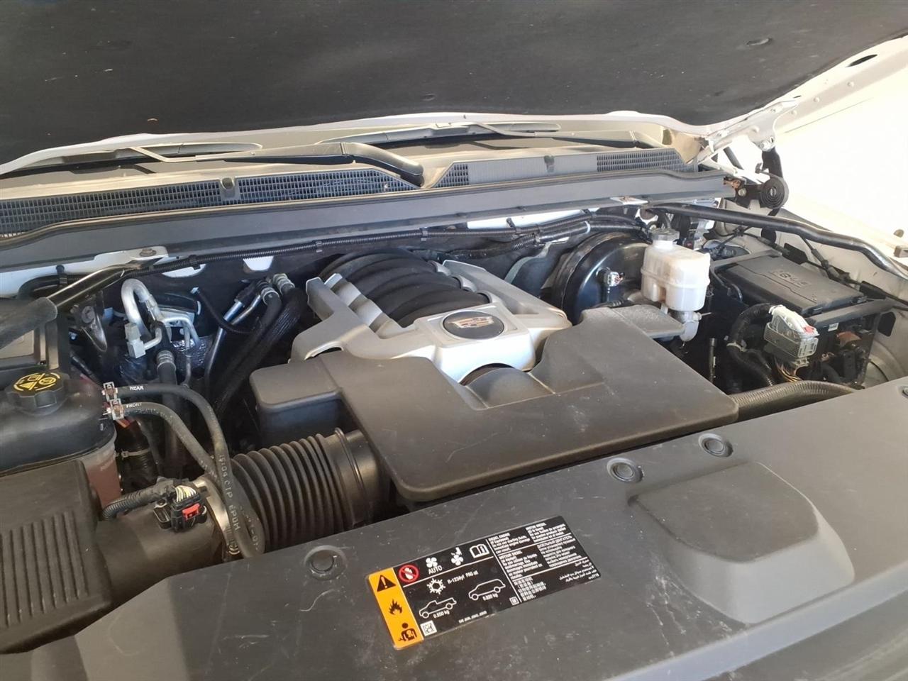 Cadillac Escalade ESV 4WD 4dr Luxury 2019
