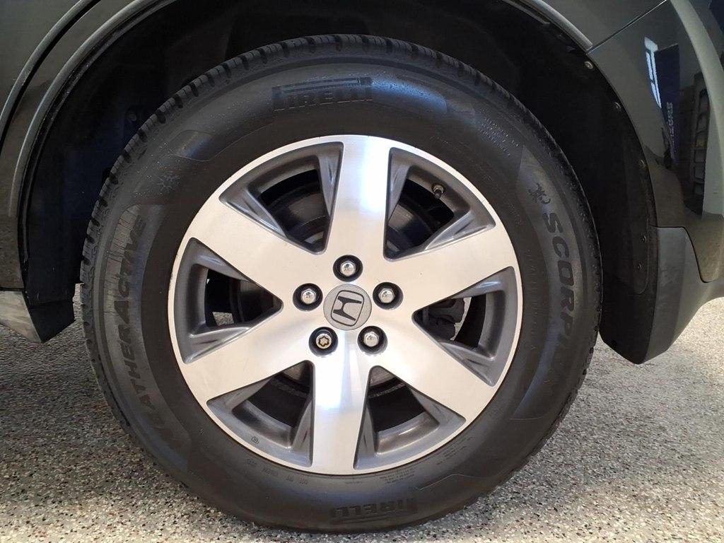 Honda Pilot 4WD 4dr Touring w/RES & Navi 2015