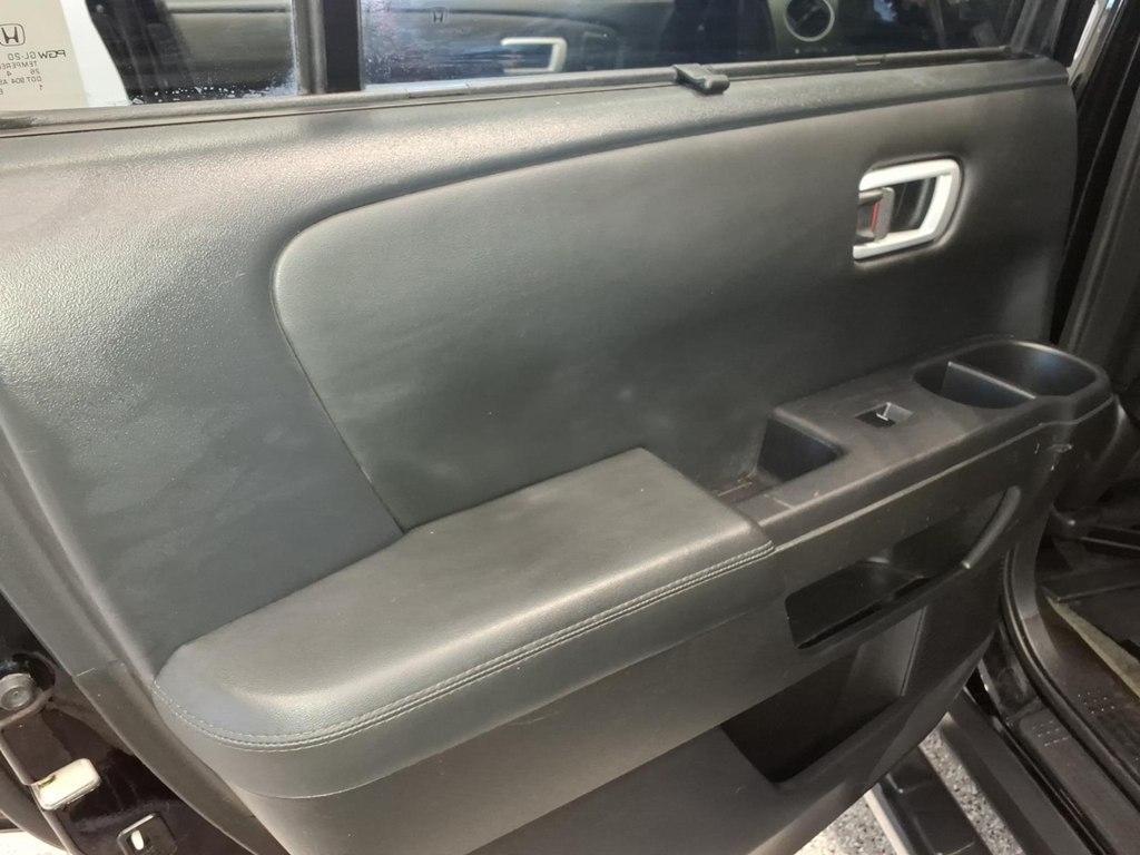 Honda Pilot 4WD 4dr Touring w/RES & Navi 2015
