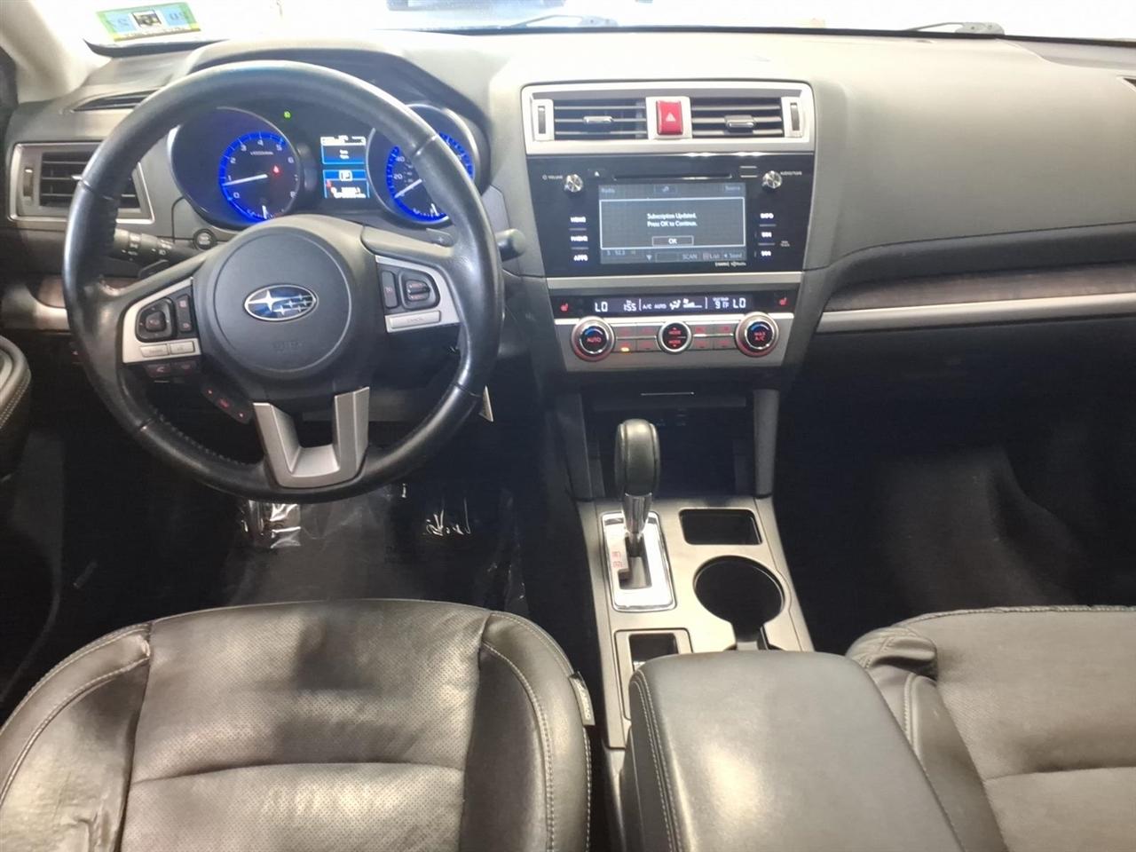 Subaru Outback 4dr Wgn 3.6R Limited 2016