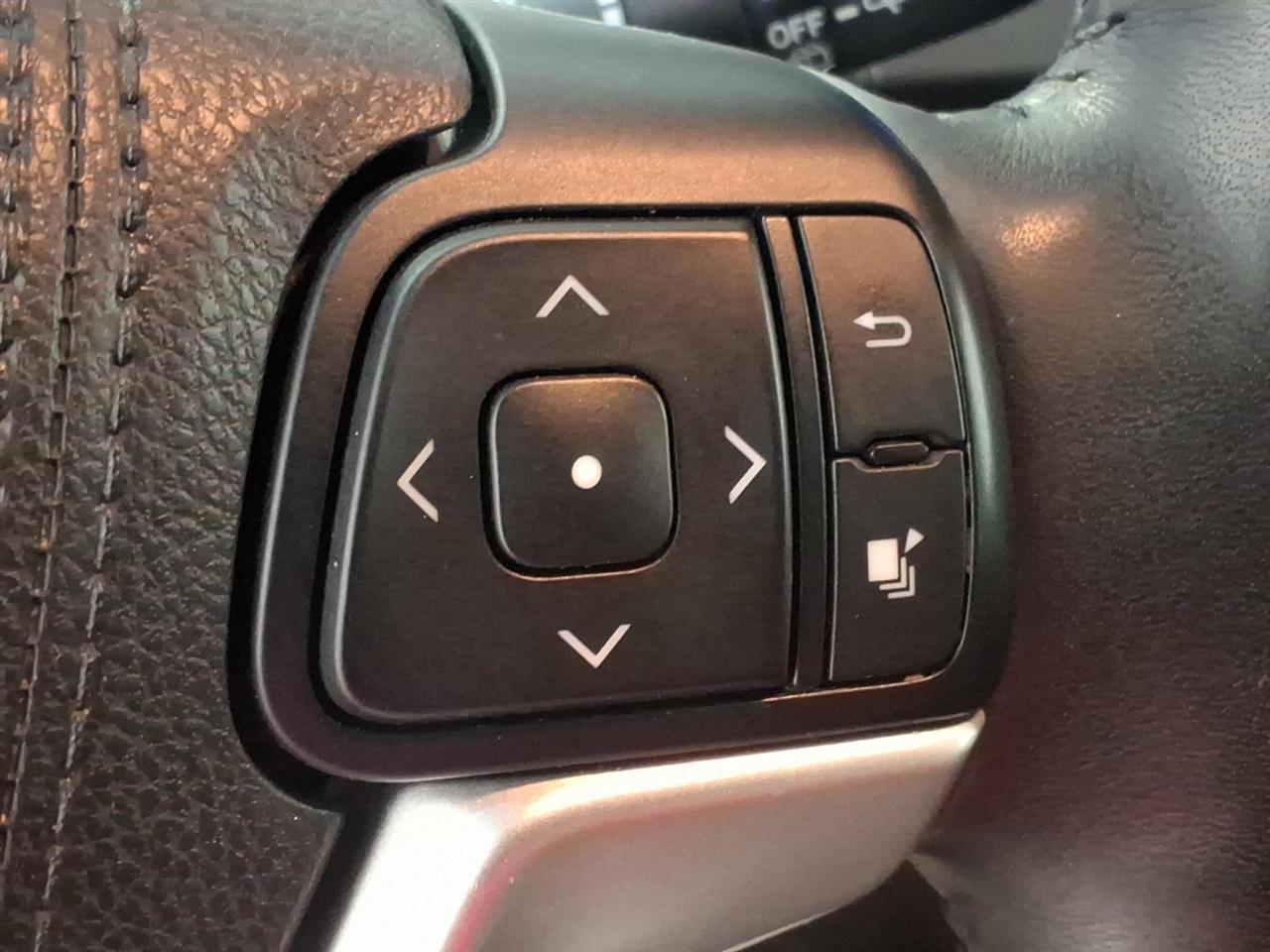 Toyota Sienna Limited Premium AWD 7-Passenger V6 2015