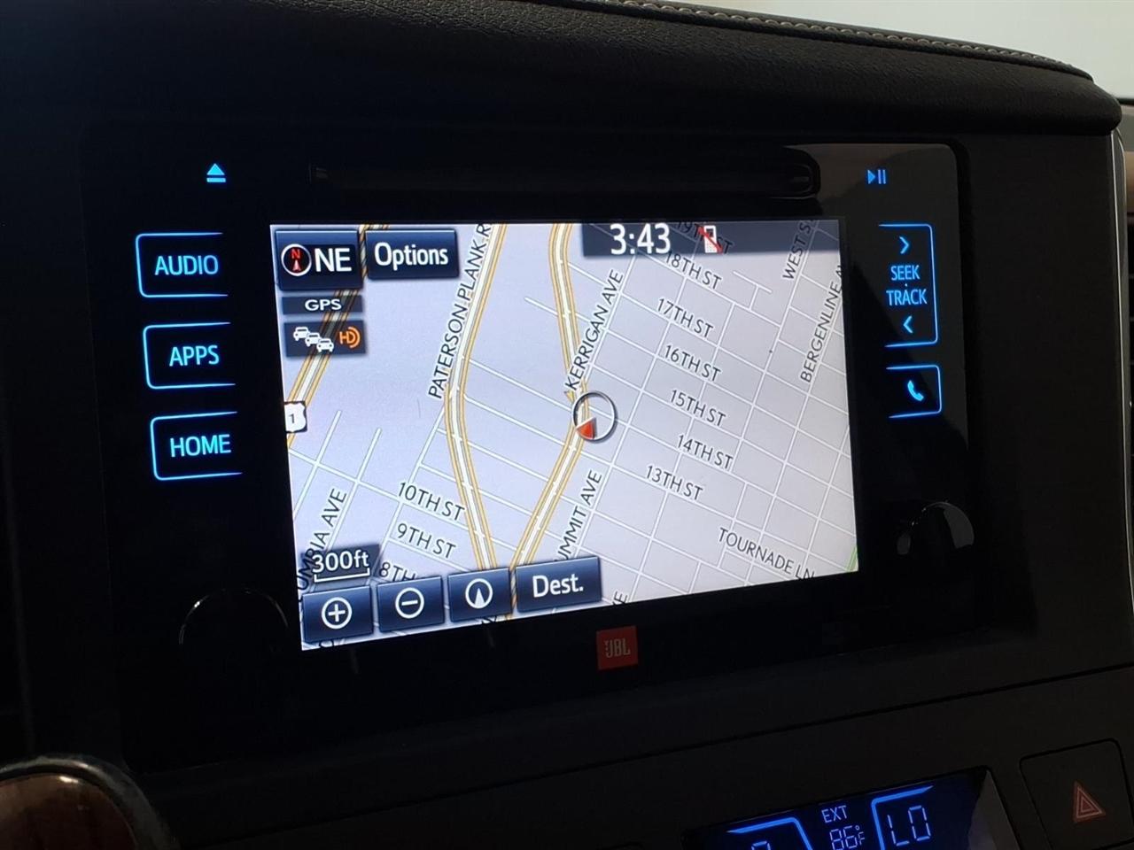 Toyota Sienna Limited Premium AWD 7-Passenger V6 2015