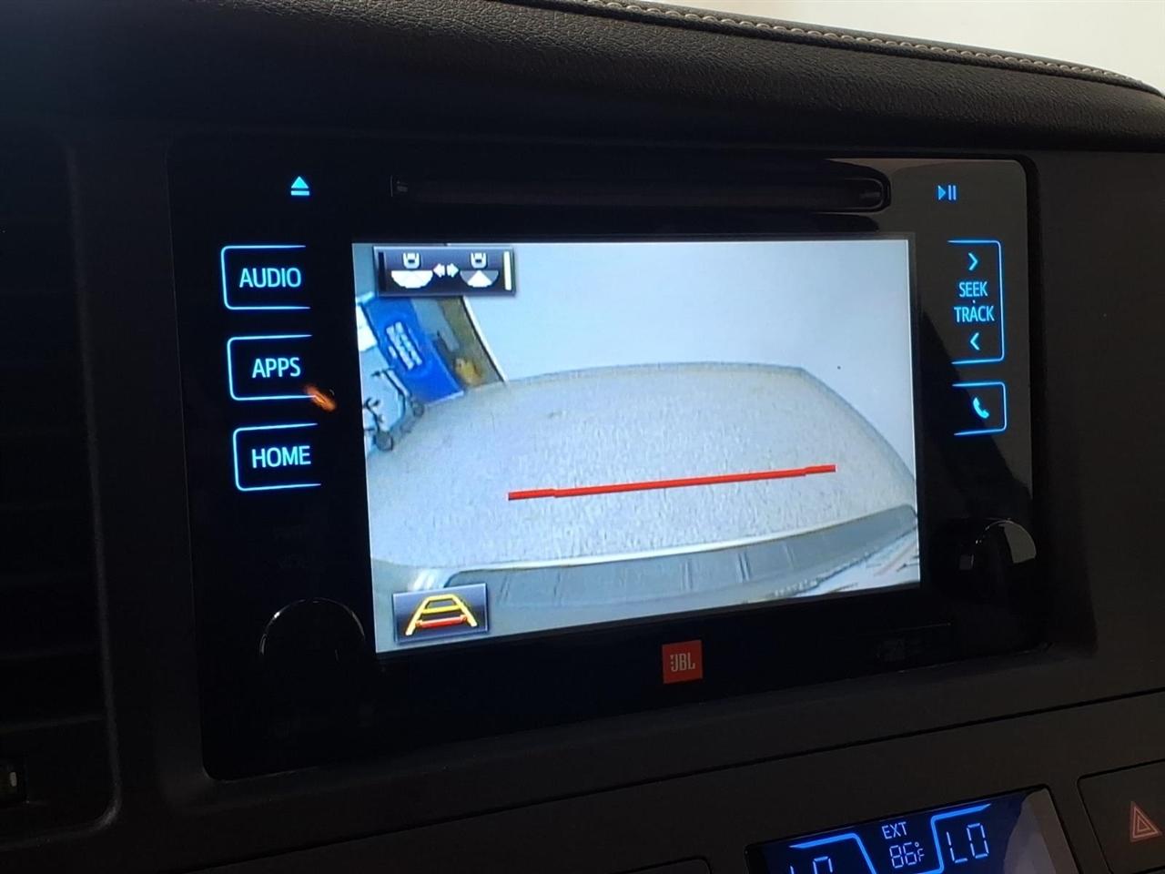 Toyota Sienna Limited Premium AWD 7-Passenger V6 2015