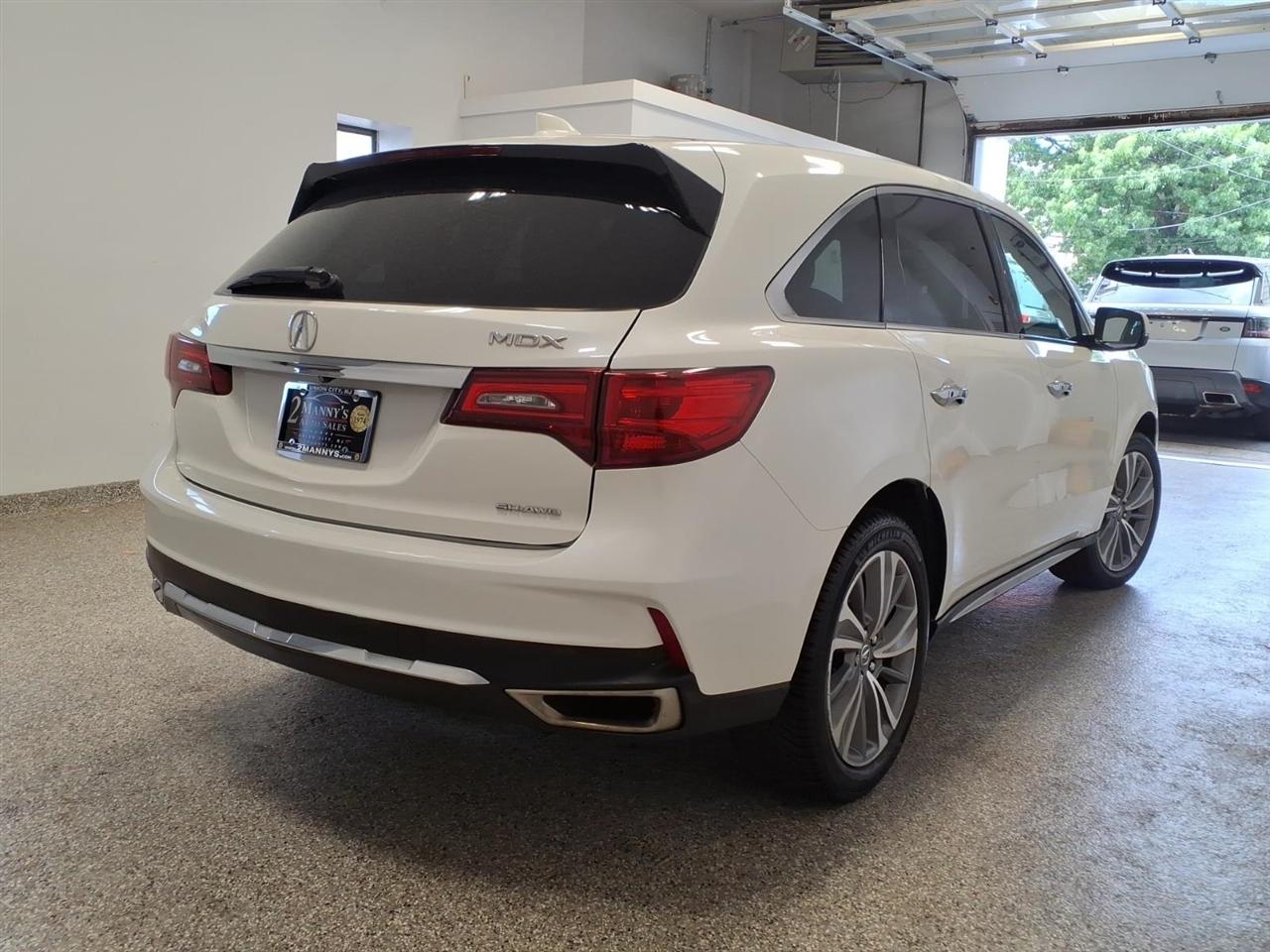 Acura MDX SH-AWD w/Technology Pkg 2017