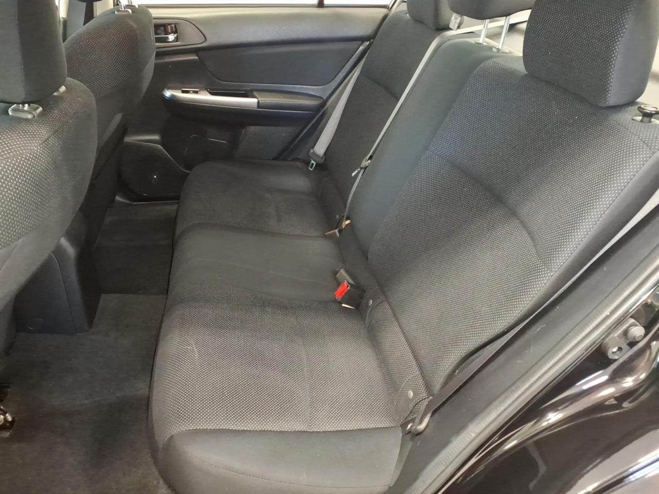 Subaru Impreza Sedan 4dr CVT 2.0i Premium 2016