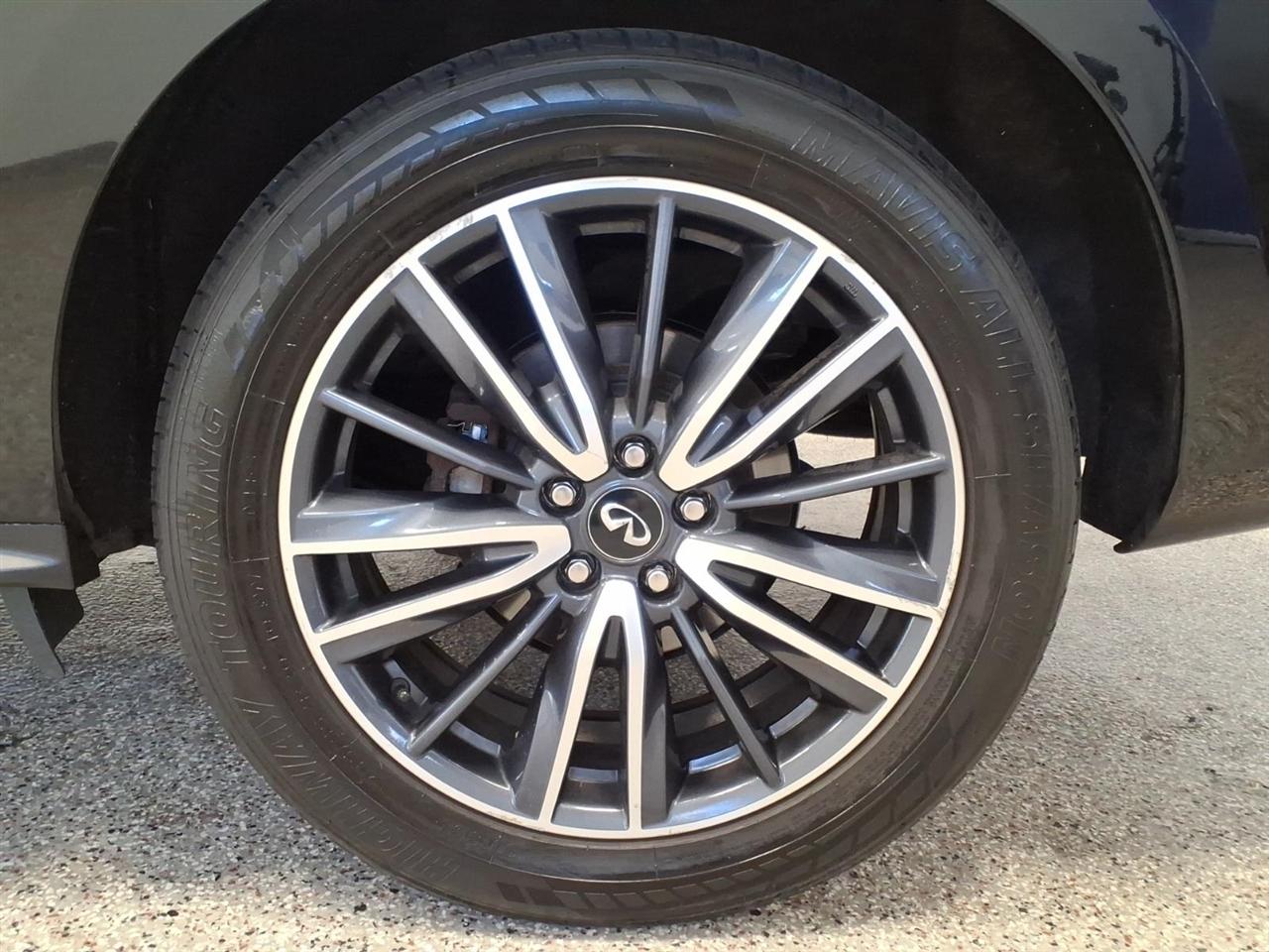 Infiniti QX60  2019