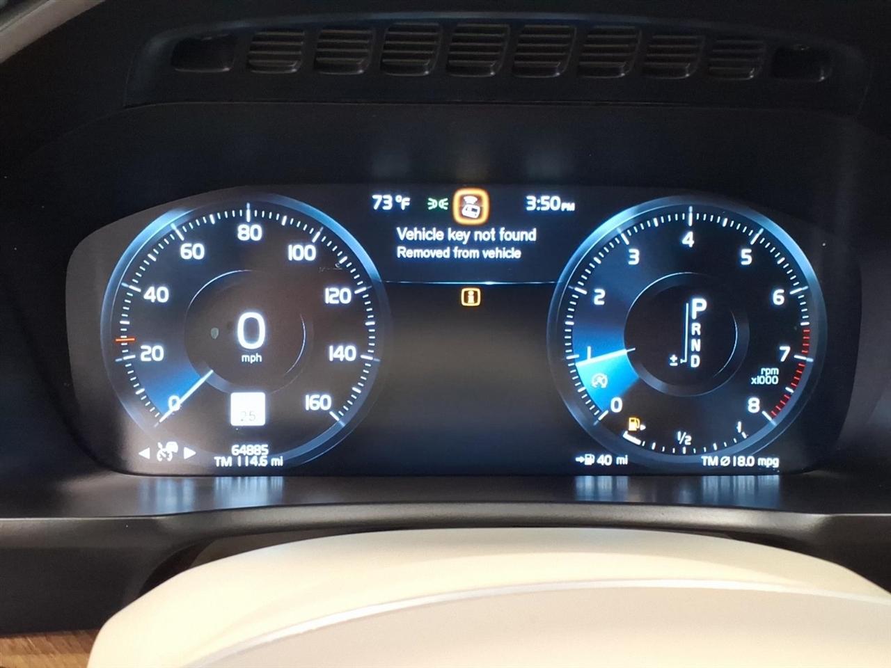 Volvo XC90 T6 AWD Momentum 6P 2022