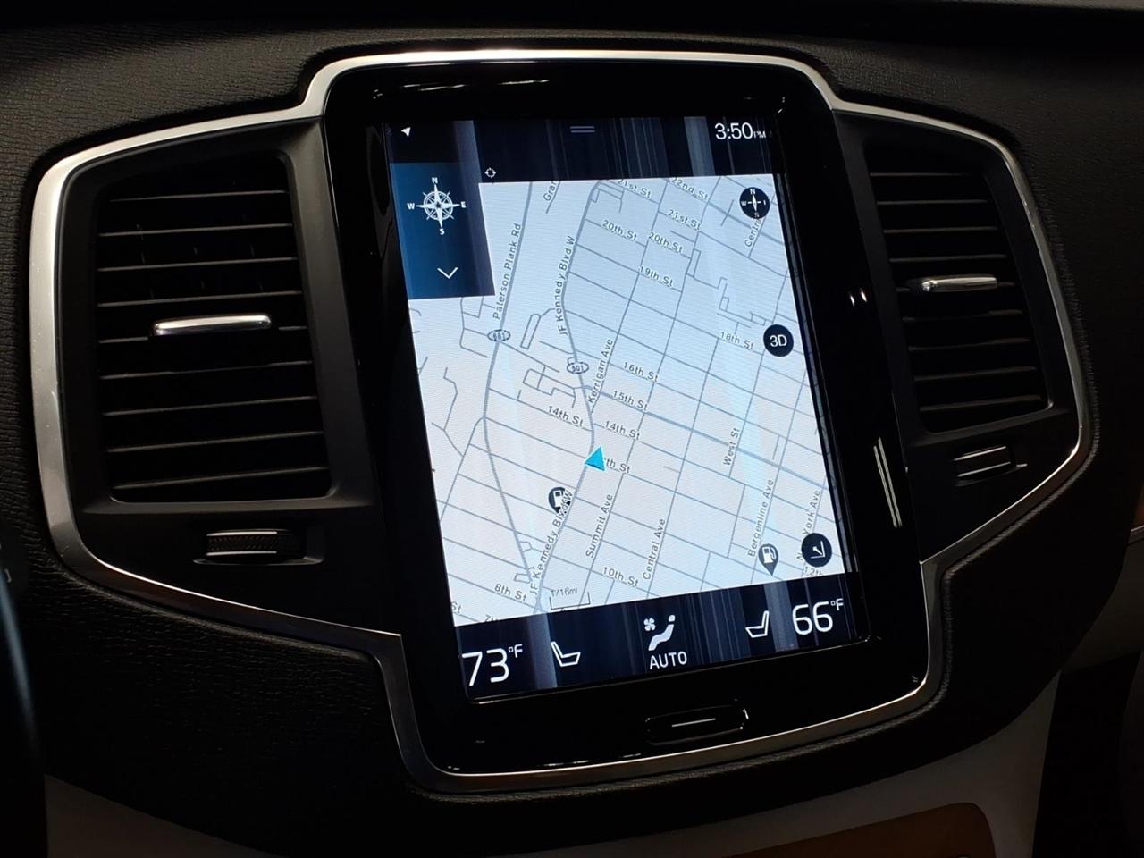 Volvo XC90 T6 AWD Momentum 6P 2022