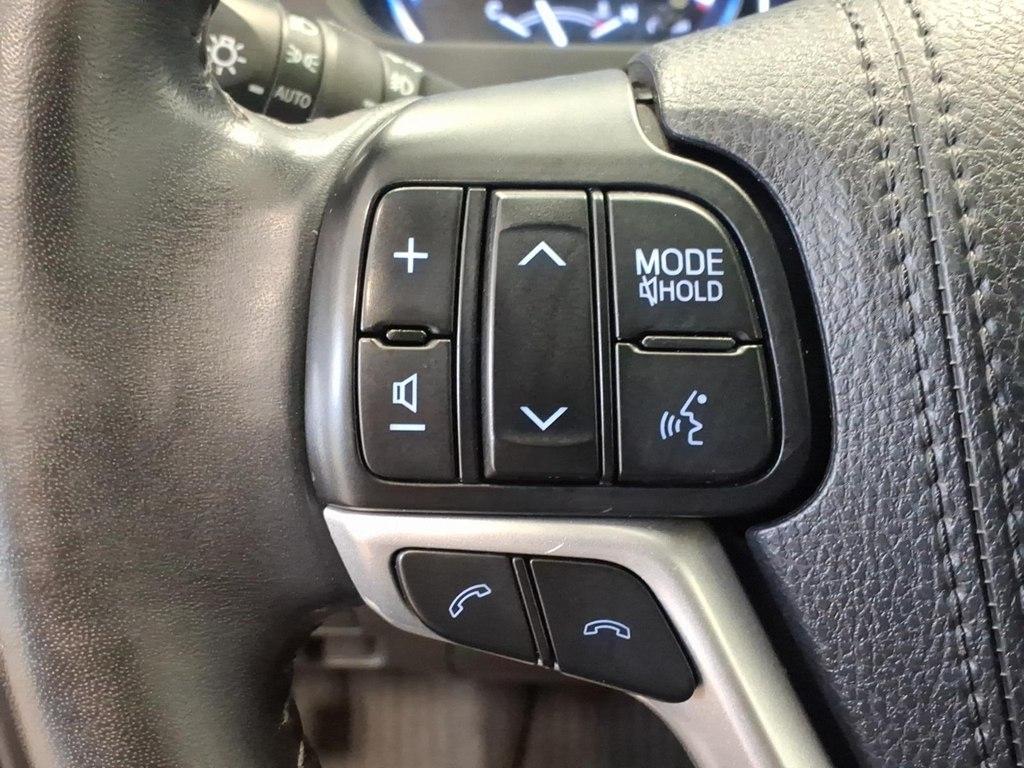 Toyota Highlander Limited V6 AWD (Natl) 2018