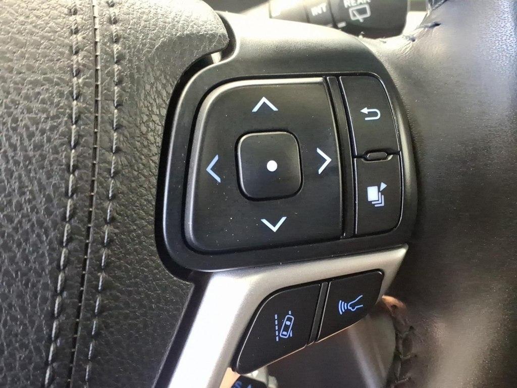 Toyota Highlander Limited V6 AWD (Natl) 2018