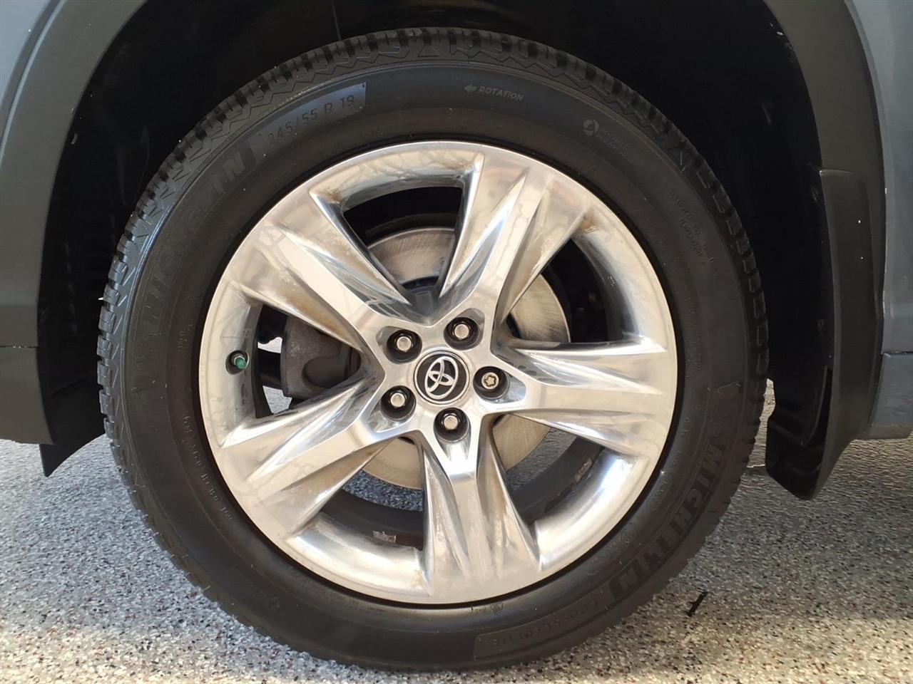 Toyota Highlander Limited V6 AWD (Natl) 2018