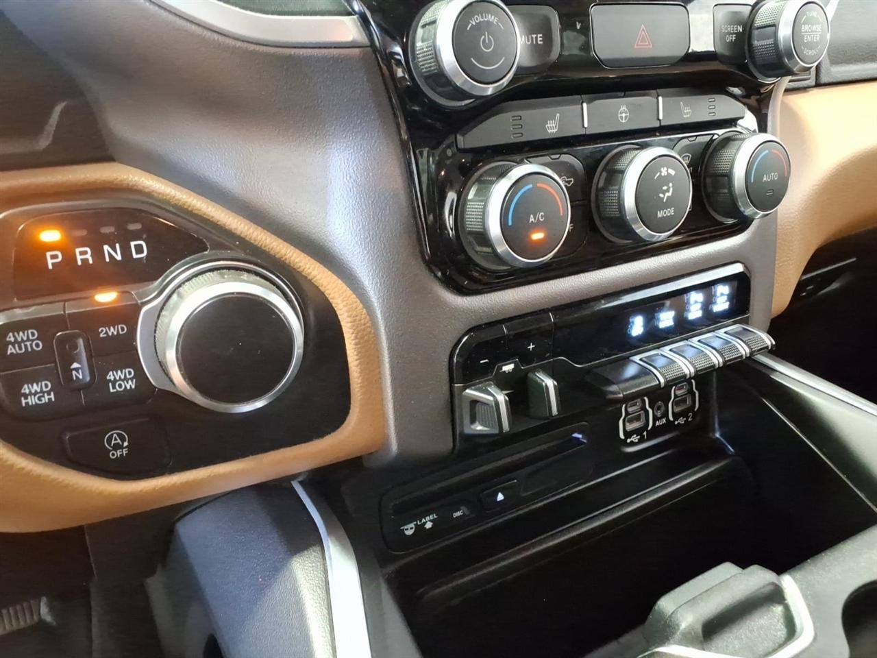 RAM 1500 Big Horn/Lone Star 4x4 Crew Cab 5'7" Box 2019