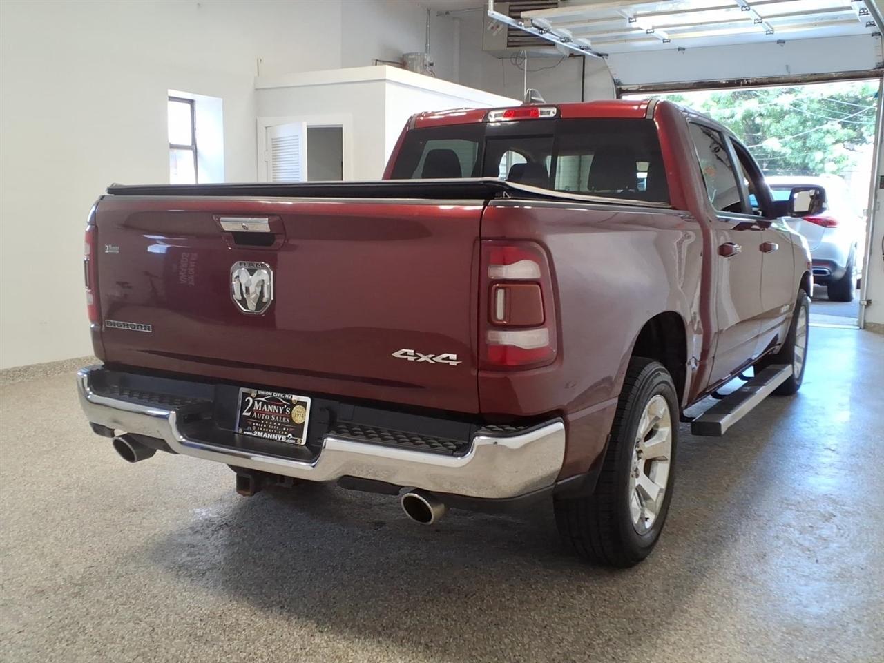 RAM 1500 Big Horn/Lone Star 4x4 Crew Cab 5'7" Box 2019
