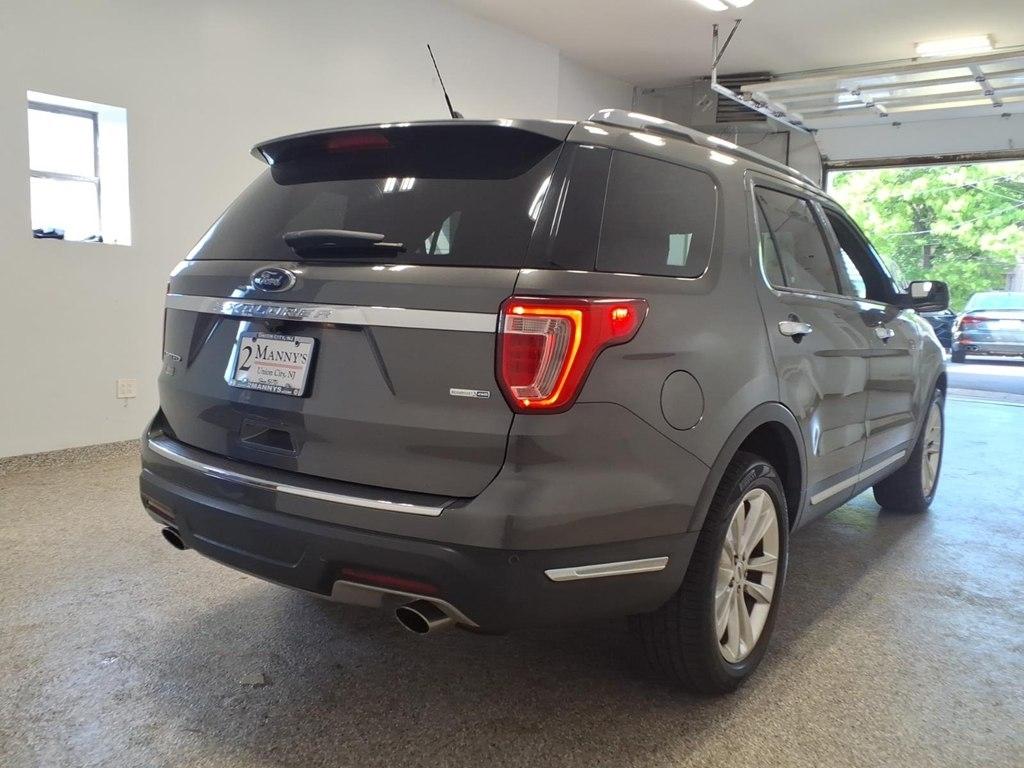 Ford Explorer Limited 4WD 2018