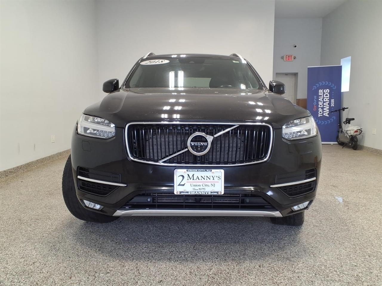 Volvo XC90 T6 AWD 7-Passenger Momentum 2018