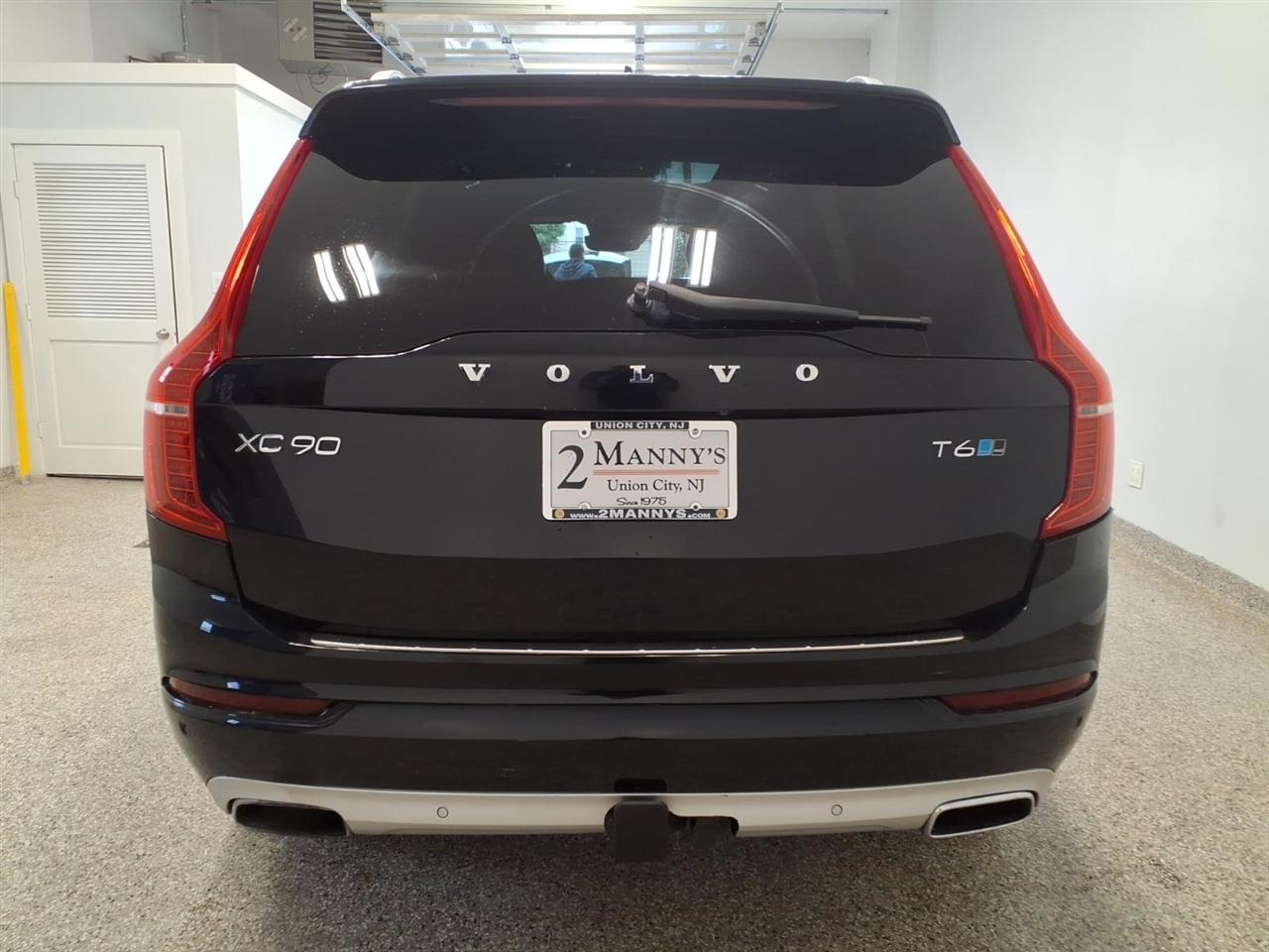 Volvo XC90 T6 AWD 7-Passenger Momentum 2018