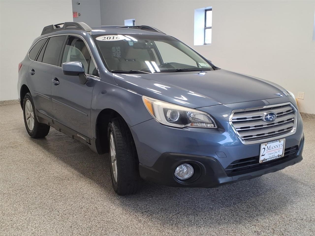 Subaru Outback 4dr Wgn 2.5i Premium PZEV 2016