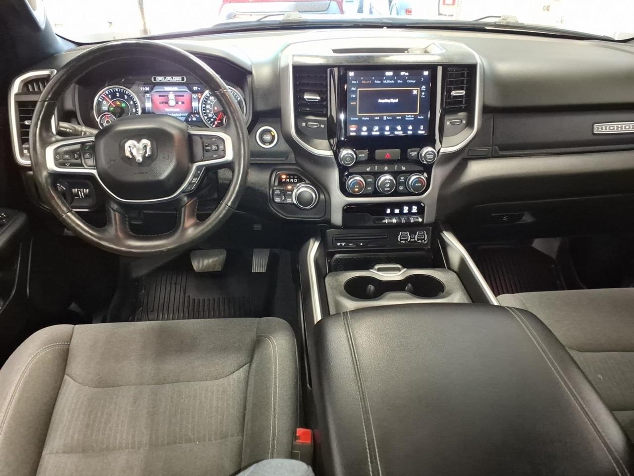 RAM 1500 Big Horn/Lone Star 4x4 Crew Cab 5'7" Box 2019