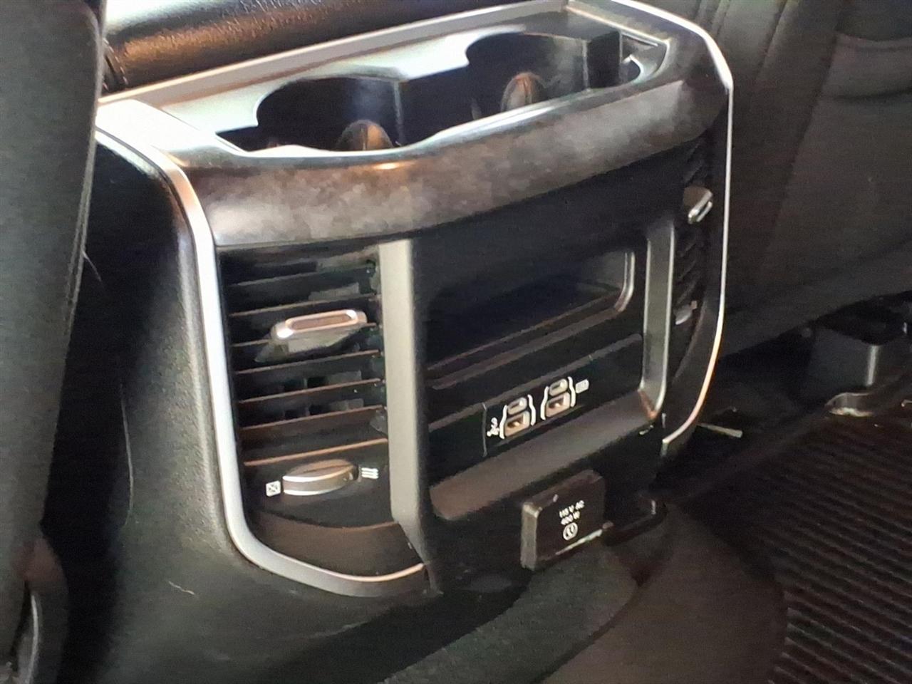 RAM 1500 Big Horn/Lone Star 4x4 Crew Cab 5'7" Box 2019