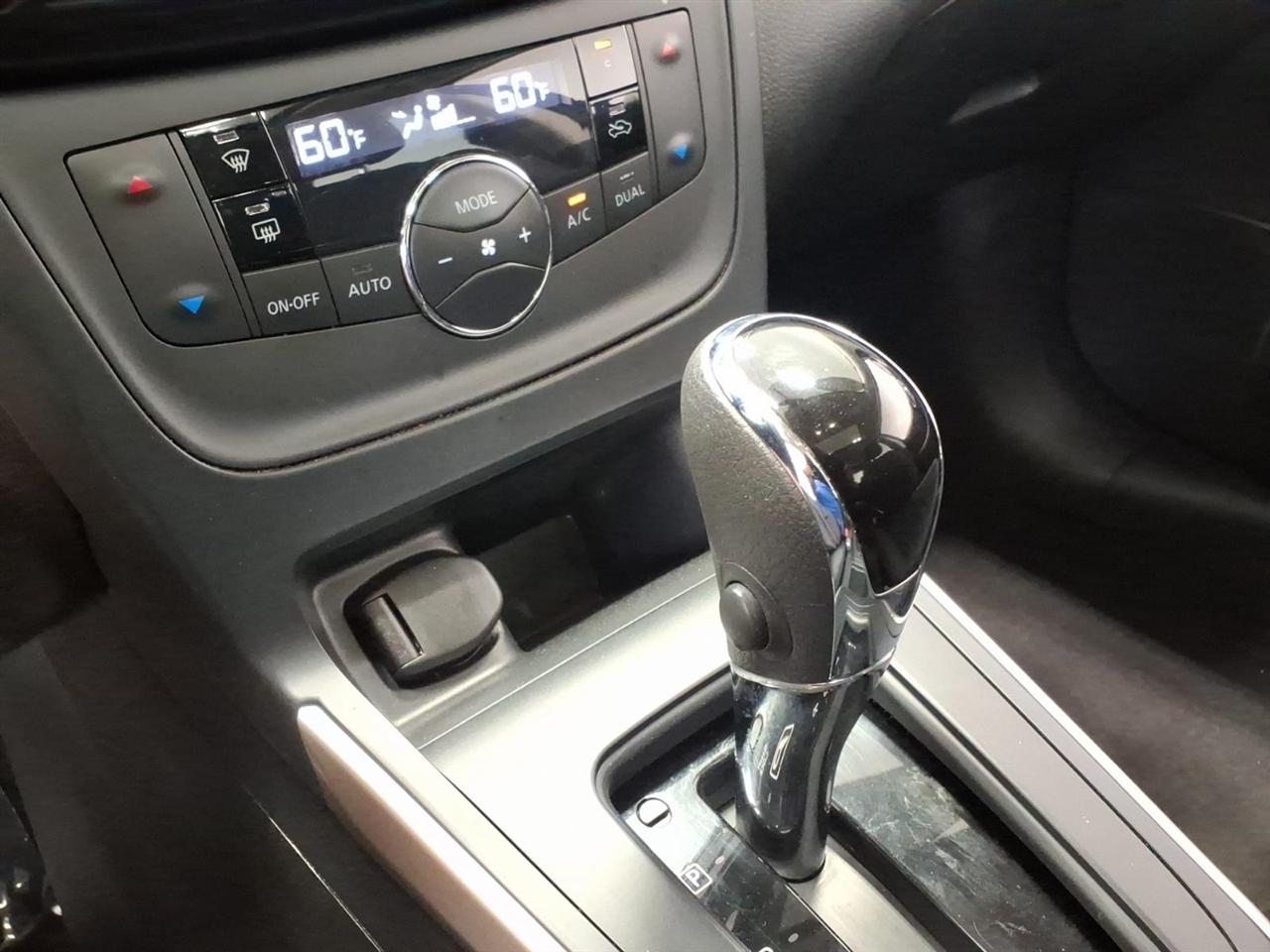 Nissan Sentra  2019