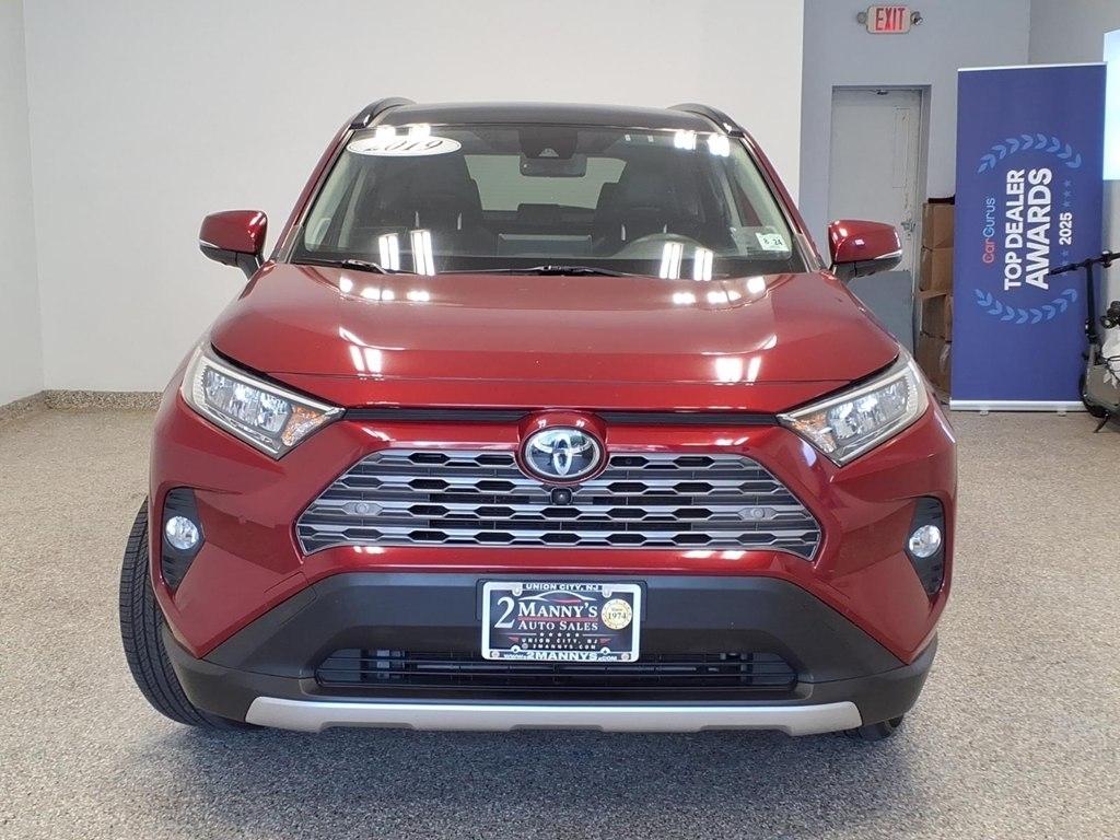 Toyota RAV4 Limited FWD (Natl) 2019