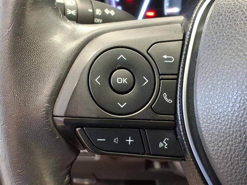 Toyota RAV4 Limited FWD (Natl) 2019
