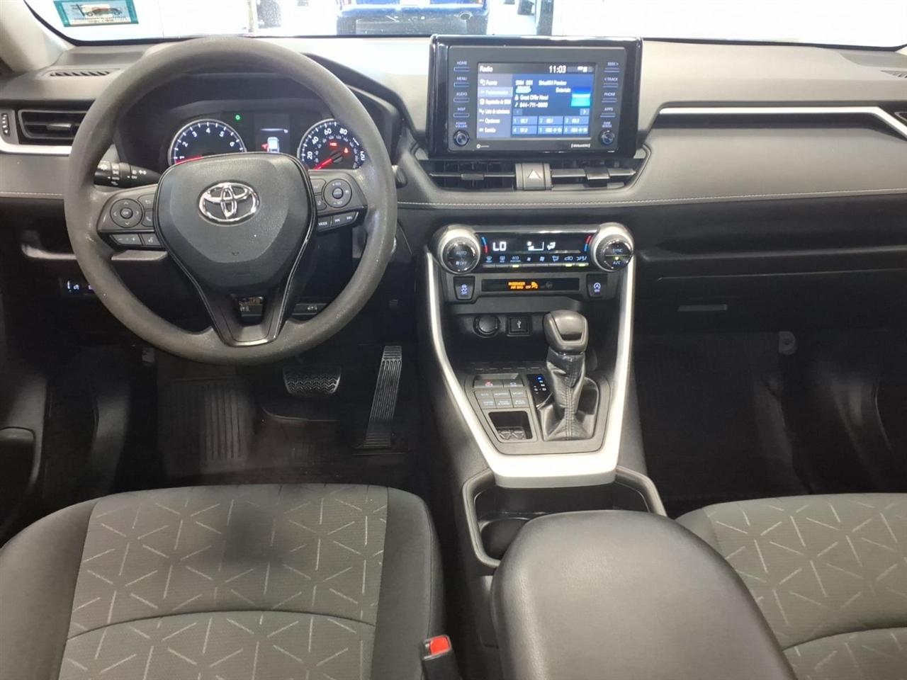 Toyota RAV4 XLE AWD (Natl) 2020