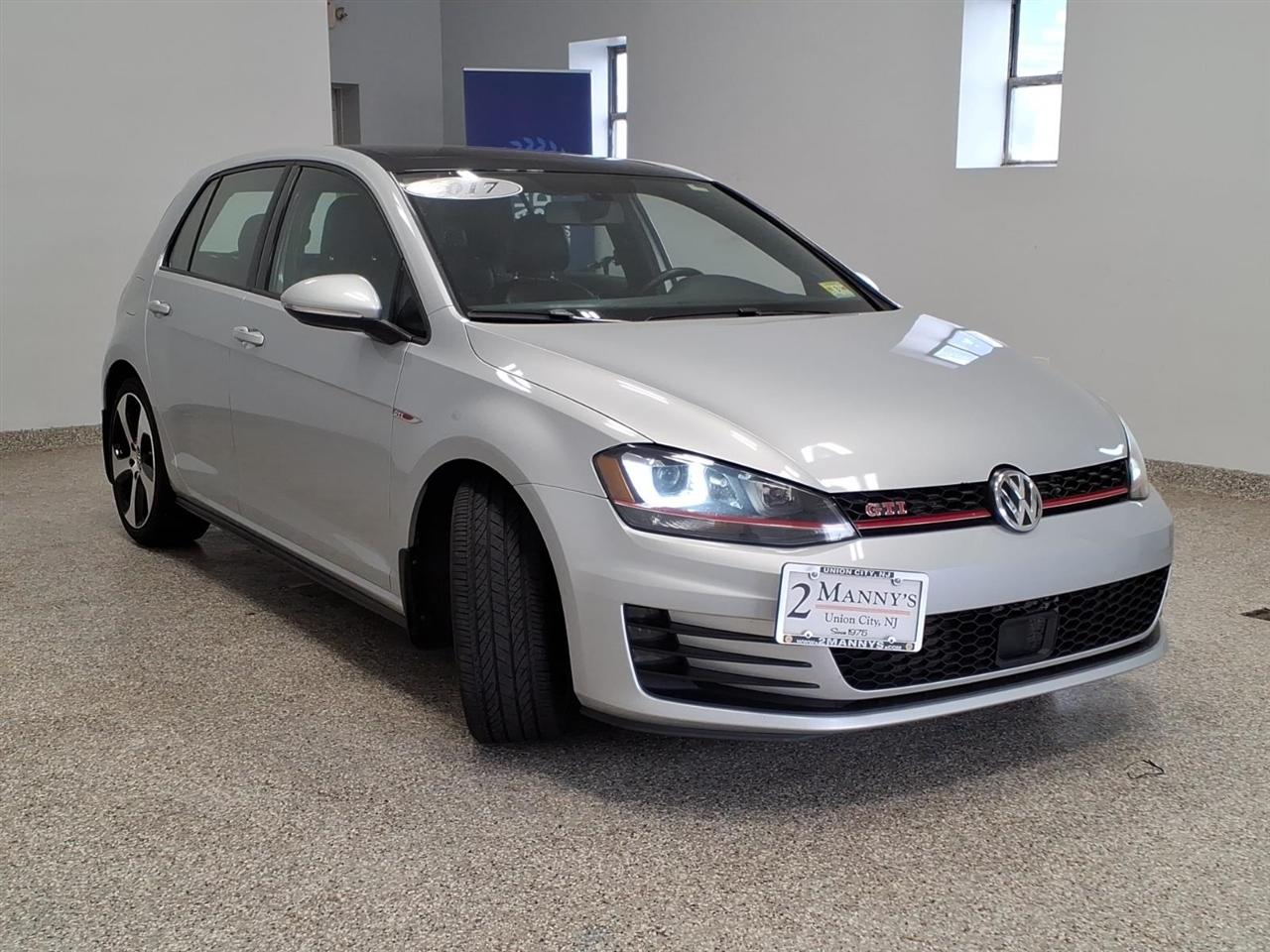Volkswagen Golf GTI 2.0T 4-Door Autobahn DSG 2017