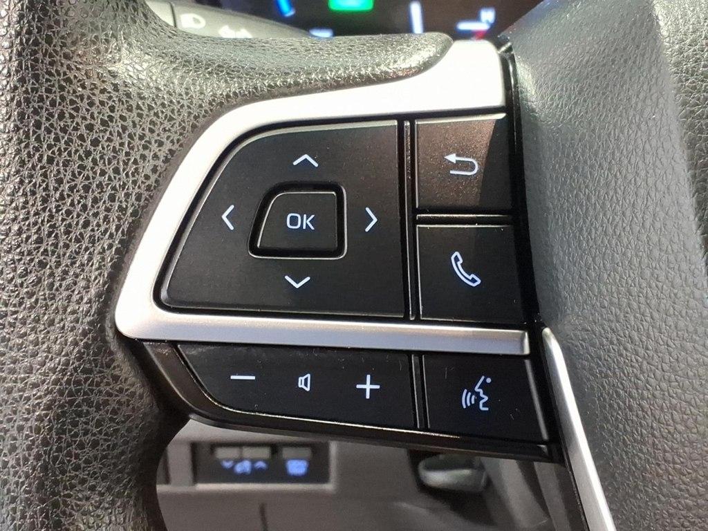 Toyota Sienna Hybrid LE 5D Wagon 8 Pass 2021