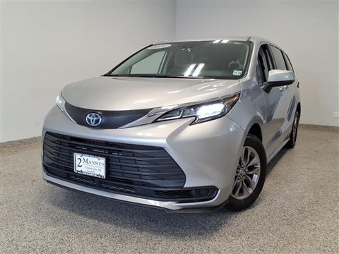 2021 Toyota Sienna Hybrid LE 5D Wagon 8 Pass
