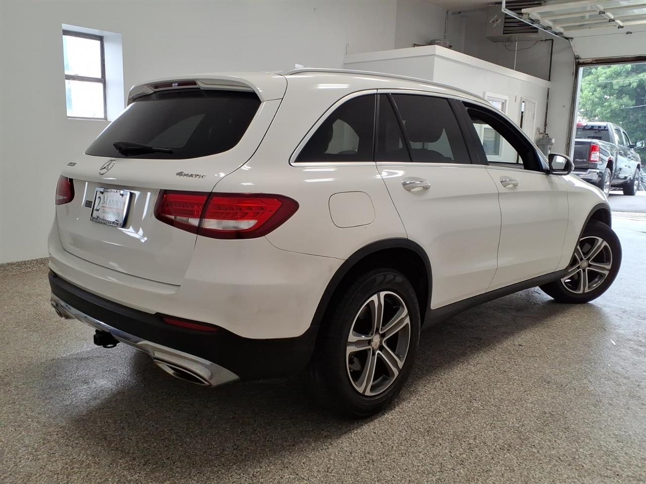 2017 Mercedes-Benz GLC GLC 300 4MATIC SUV