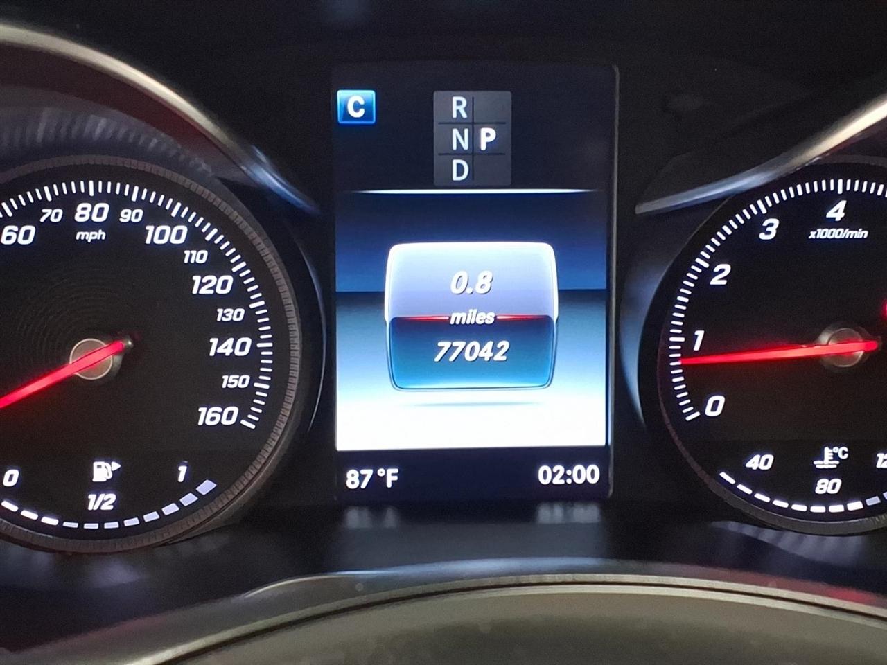 Mercedes-Benz GLC GLC 300 4MATIC SUV 2017