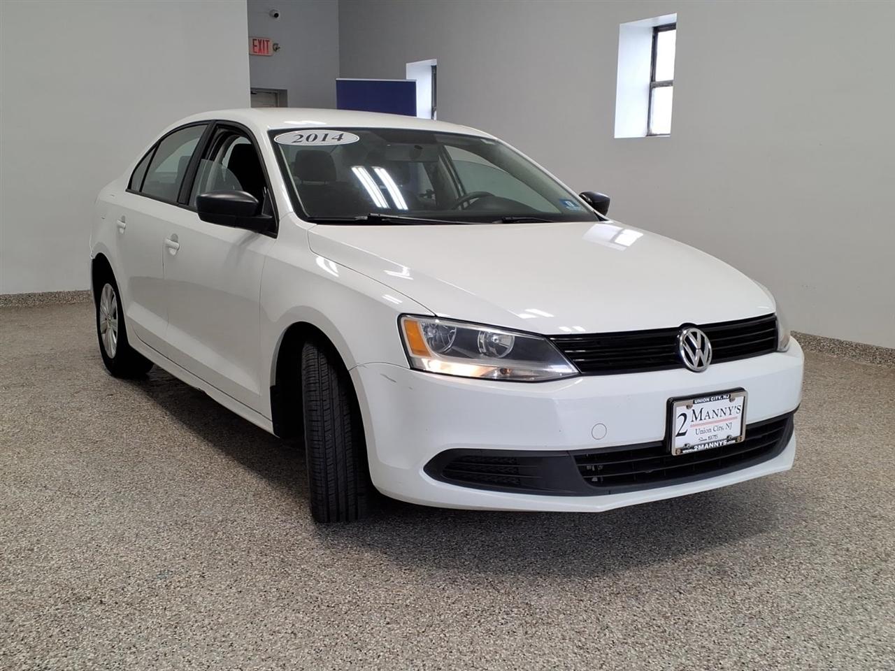 Volkswagen Jetta Sedan 4dr Auto S 2014