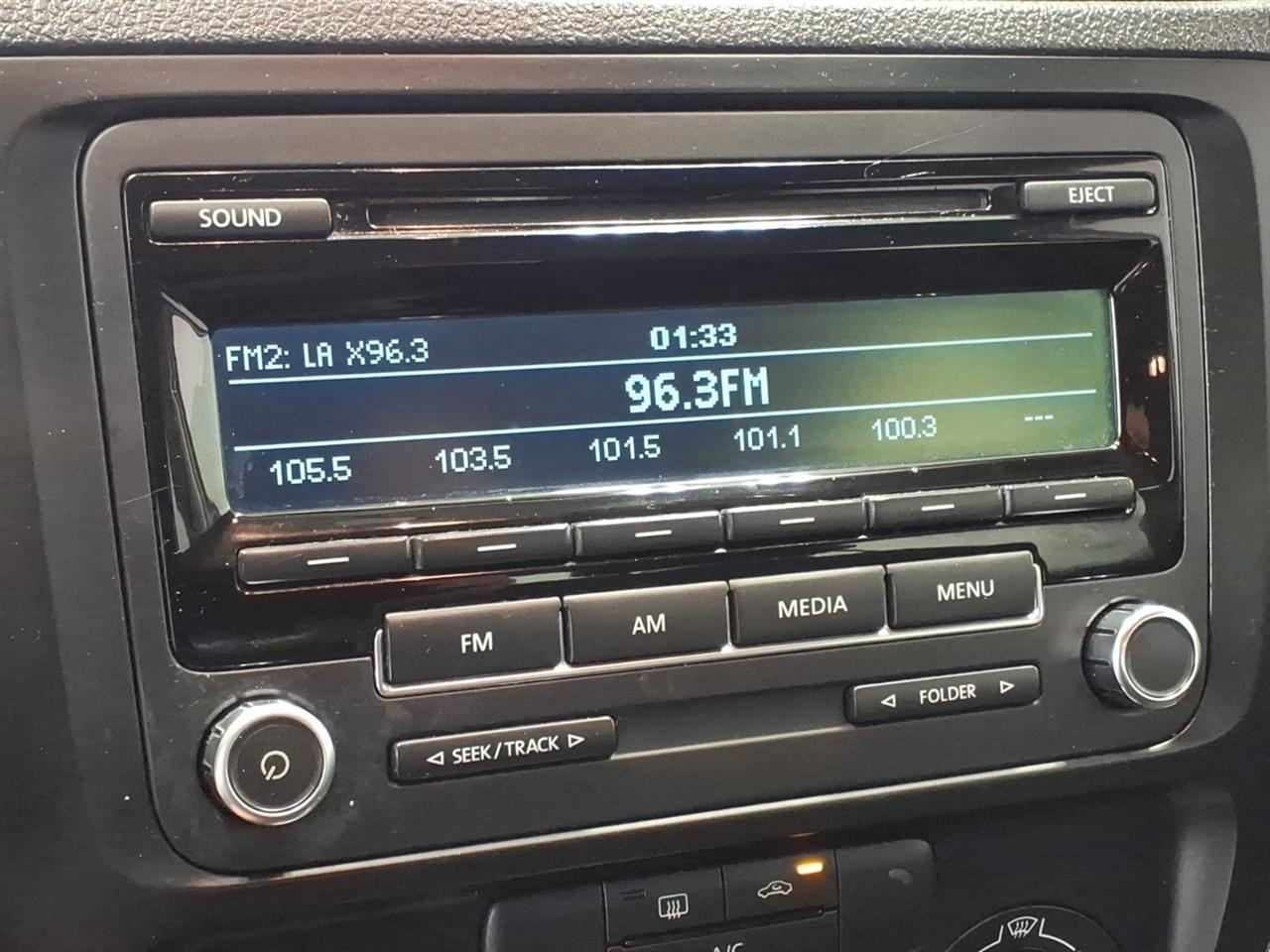 Volkswagen Jetta Sedan 4dr Auto S 2014