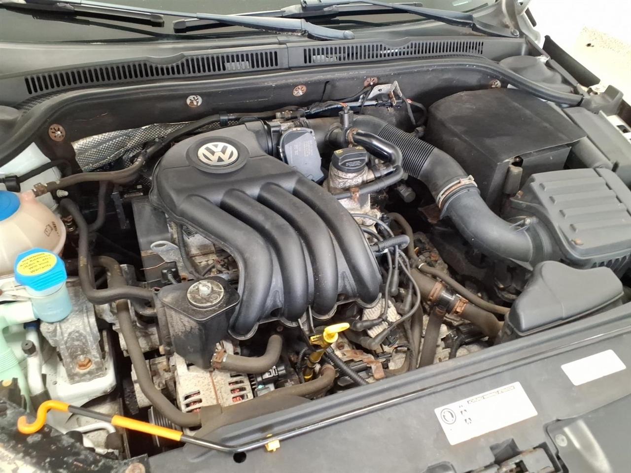 Volkswagen Jetta Sedan 4dr Auto S 2014