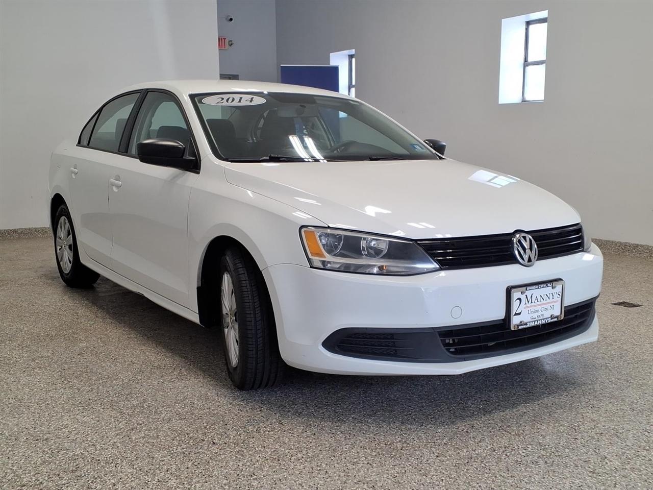 Volkswagen Jetta Sedan 4dr Auto S 2014