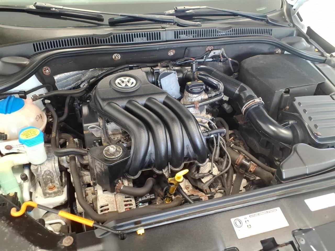 Volkswagen Jetta Sedan 4dr Auto S 2014
