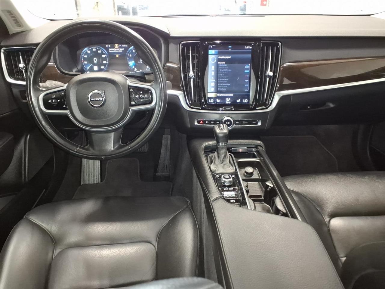 Volvo S90 T5 AWD Momentum 2018