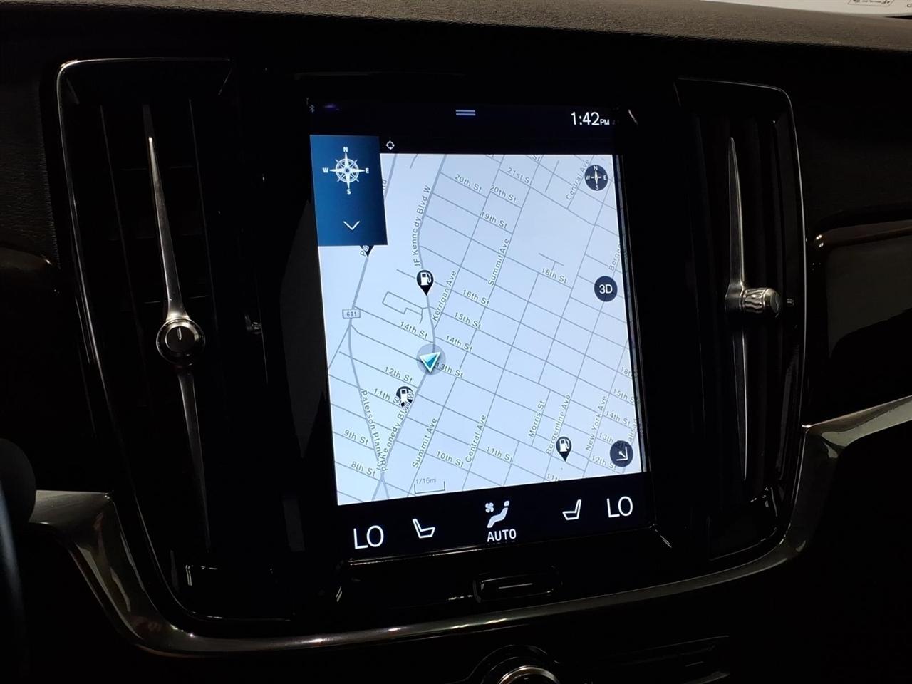 Volvo S90 T5 AWD Momentum 2018