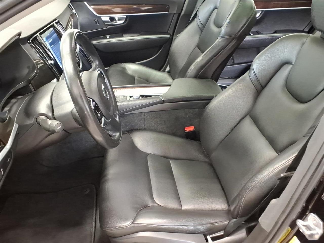 Volvo S90 T5 AWD Momentum 2018