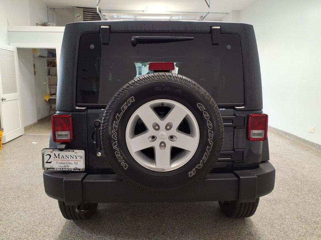 Jeep Wrangler Unlimited Sport S 4x4 2017