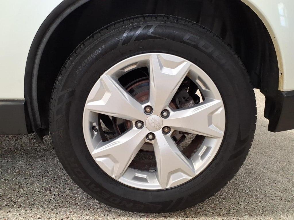 Subaru Forester 4dr Auto 2.5i Touring PZEV 2014